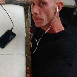 Meet your Posher, Chris